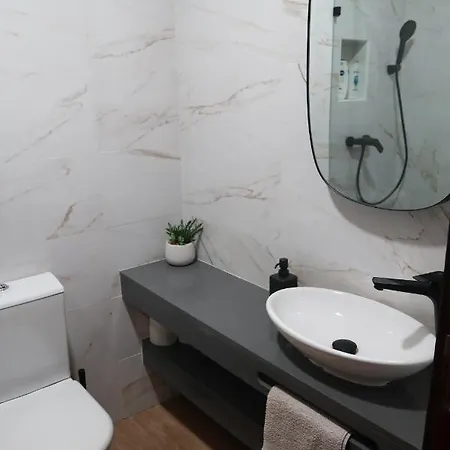 Sun House Belem - Free Parking, Steps From Torre Belem *