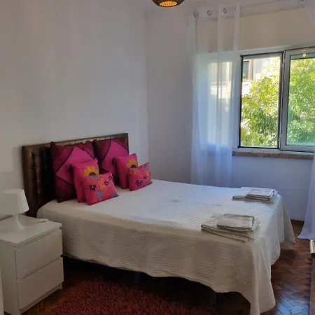 Sun House Belem - Free Parking And View Tower Apartment *