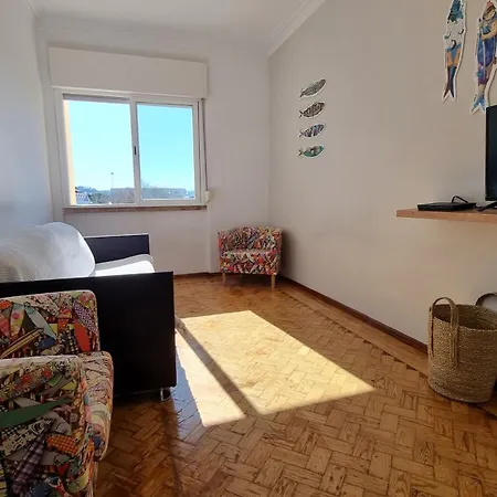 Apartamento Sun House Belem - Free Parking, Steps From Torre Belem