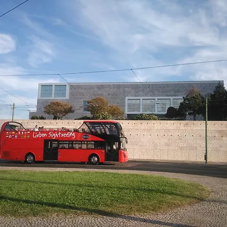 Sun House Belem - Free Parking And View Tower Apartmán