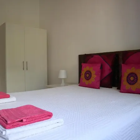 Sun House Belem - Free Parking And View Tower Apartment